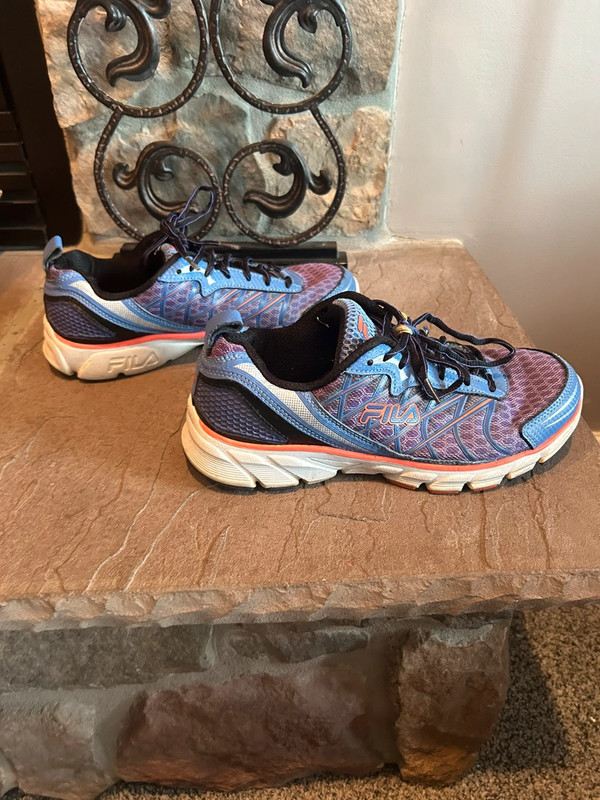 Women’s Fila Blue and Orange Running Shoes 5