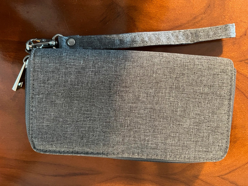 Handy Wallet/Wristlet 2