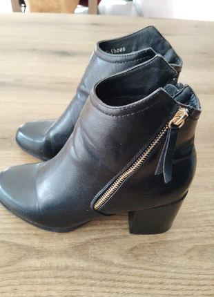 Bottines à talon, marca: CHC-Shoes, estado: Bom, tamanho: 37, €5.00, €5.95 inclui Proteção do Comprador