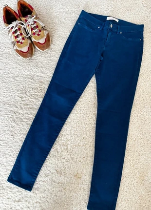 Jean IKKS Denim bleu taille 36, marque: IKKS, état: Très bon état, taille: S / 36 / 8, 25,00 €, 26,95 € Protection acheteurs incluse