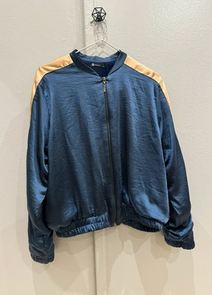 Jaqueta Bomber de cetim azul, zustand: Sehr gut, größe: L / 40 / 12, 9,00 €, 10,15 € inklusive Vinted-Käuferschutz