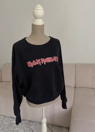 Sweat Bershka , marque: Bershka, état: Très bon état, taille: M / 38 / 10, 10,00 €, 11,20 € Protection acheteurs incluse