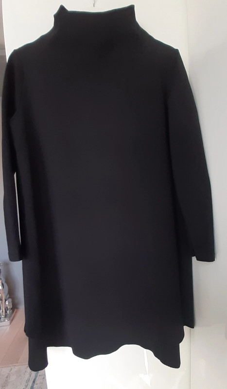 Nowa piękna czarna trapezowa koktajlowa sukienka Debut, rozmiar uniwersalny 4