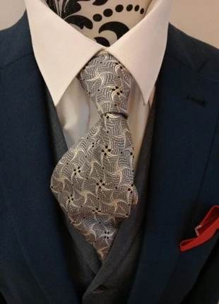 Pure silk men's tie, brand: Pure Silk, condition: Very good, £9.00, £10.15 includes Buyer Protection