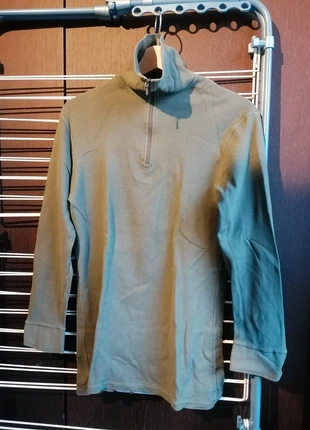 Chemise F1 kaki 96 PM, marque: Armée de Terre, état: Bon état, taille: M, 4,00 €, 4,90 € Protection acheteurs incluse