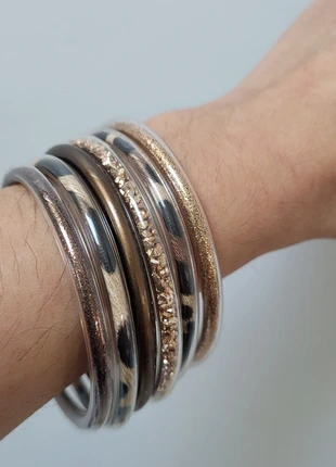 Lot de bracelets type jonc bouddhiste léopard et pépite d’or rose, zustand: Sehr gut, 10,00 €, 11,20 € inklusive Vinted-Käuferschutz