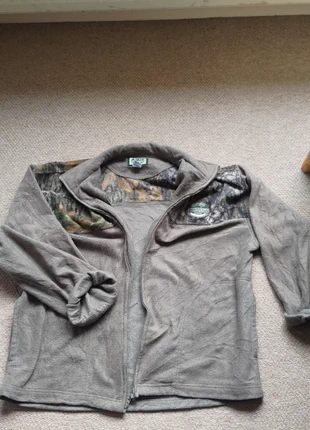 Baggy y2k grunge realtree style fleece, merk: Vintage Dressing, staat: Heel goed, maat: L, € 20,00, € 21,70 inclusief Kopersbescherming