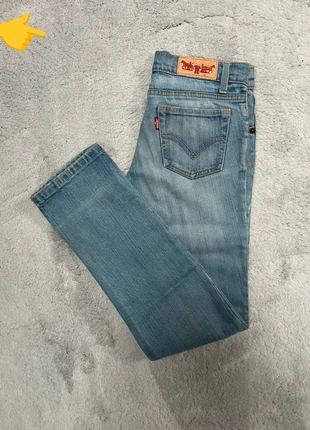 Jean Levi’s Red Tab - coupe droite - bleu clair W24L28, marke: Levi's, zustand: Sehr gut, größe: XS / 34 / 6, 17,80 €, 19,39 € beinhaltet Vinted-Käuferschutz Pro