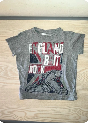 T-shirt gris garçon In Extenso 5ans, brand: In Extenso, condition: Good, size: 5 years / 110 cm, €1.00, €1.75 includes Buyer Protection