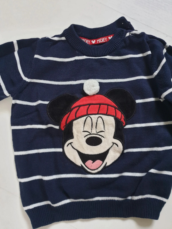 Mickey mouse trui c&a hotsell