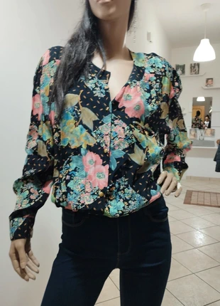 Camicia donna floreale con elastico in vita taglia L made in Italy vintagedressing , marca: Vintage Dressing, estado: Bueno, tamaño: L / 40 / 12, 15,00 €, 16,45 € Protección al comprador incluida