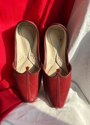 Indische Juttis aus Leder – Unisex, handgefertigt, zustand: Sehr gut, größe: 40, 12,00 €, 12,80 € inklusive Vinted-Käuferschutz