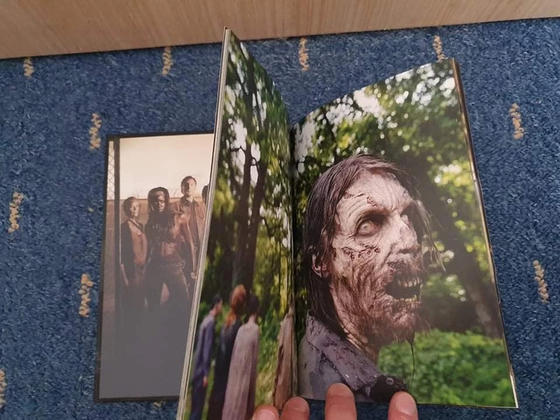 The Walking Dead complete season 4 bluray exclusive collectors digibook 5