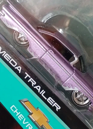 Chevrolet 1959 💜 Impala et 💟 caravane miniature, marke: Chevrolet Impala, zustand: Neu, mit Etikett, größe: XS, 13,85 €, 15,24 € inklusive Vinted-Käuferschutz