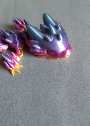 Jouet dragon articulé, condizioni: Nuovo senza cartellino, taglia: 3 anni / 98 cm, €1.00, €1.75 include la Protezione acquisti