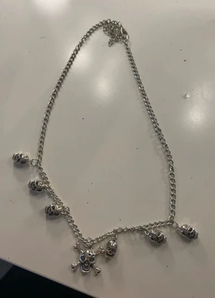 Collier tête de mort, brand: Crazy Factory, condizioni: Nuovo senza cartellino, €5.00, €5.95 include la Protezione acquisti