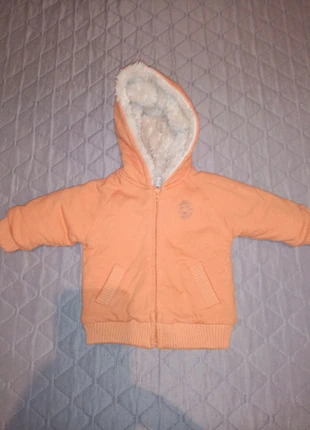 Veste doublé 3 mois, merk: Kimbaloo, staat: Heel goed, maat: 1-3 maanden / 56 cm, € 4,00, € 4,90 inclusief Kopersbescherming