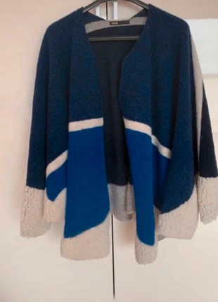 Cape maje neuve, marque: Maje, état: Neuf sans étiquette, taille: Taille unique, 80,00 €, 84,70 € Protection acheteurs incluse