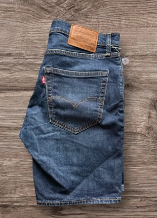 Short Jean levi’s 412 slim premium, marque: Levi's, état: Très bon état, taille: W30 | FR 40, 39,90 €, 42,60 € Protection acheteurs (Pro) incluse