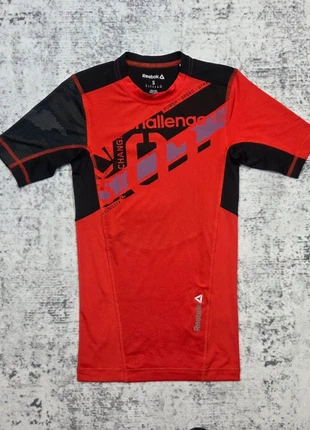 T-shirt Reebok Challenge Rouge Noir S Playice Vintage Old Money Retro Collector Y2k, brand: Reebok, condition: Very good, size: S, €15.00, €16.45 includes Buyer Protection Pro