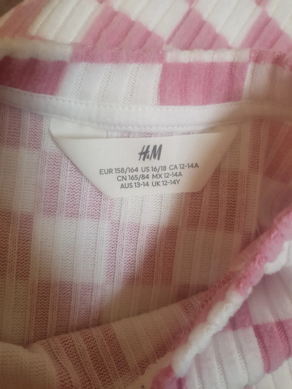 Girls H&M sweater - 12-14y 2