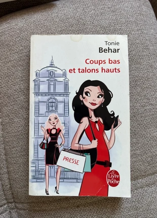 Livre coups bas et talons hauts, condition: Good, €2.00, €2.80 includes Buyer Protection