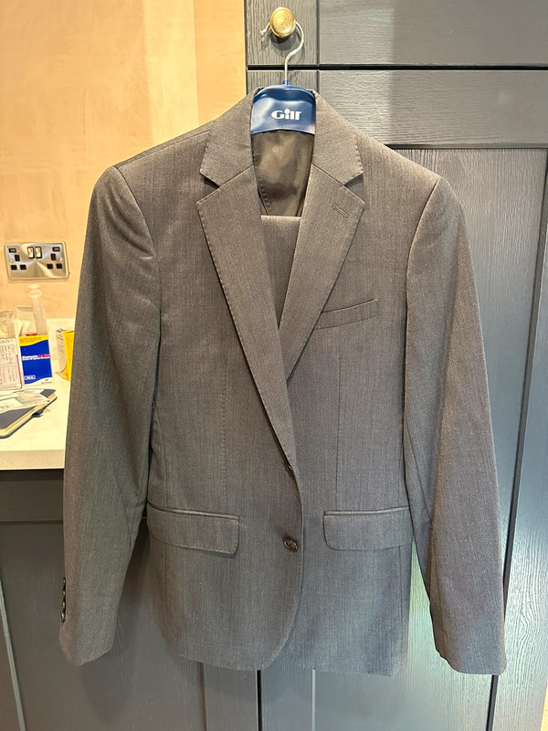 Reiss grey suit | Vinted