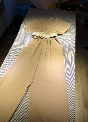 Zomerse jumpsuit, merk: Summer, staat: Nieuw zonder prijskaartje, maat: M / 38 / 10, € 11,00, € 12,25 inclusief Kopersbescherming