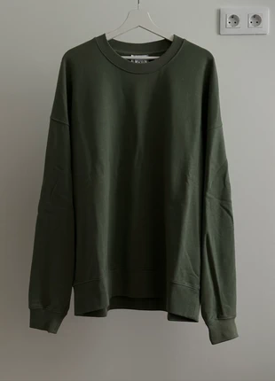 Oversize Washed Creawneck, merk: Zara, staat: Nieuw zonder prijskaartje, maat: XL, € 35,00, € 37,45 inclusief Kopersbescherming