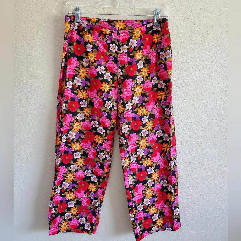 Vintage Newport News floral crop pants 1