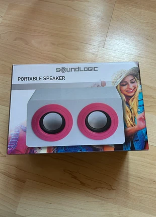 Portable speaker, merk: Soundlogic, staat: Goed, € 3,00, € 3,85 inclusief Kopersbescherming