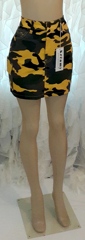 Kreamy Yellow Camouflage Mini Skirt 2X 5