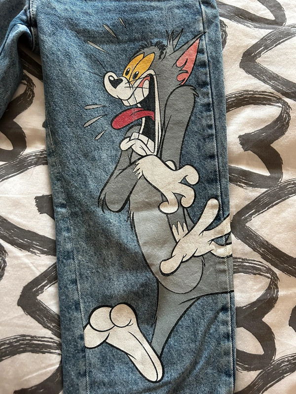 Vaqueros Bershka Tom Jerry Vinted