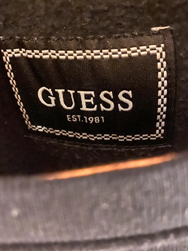 GUESS trui🤍 3