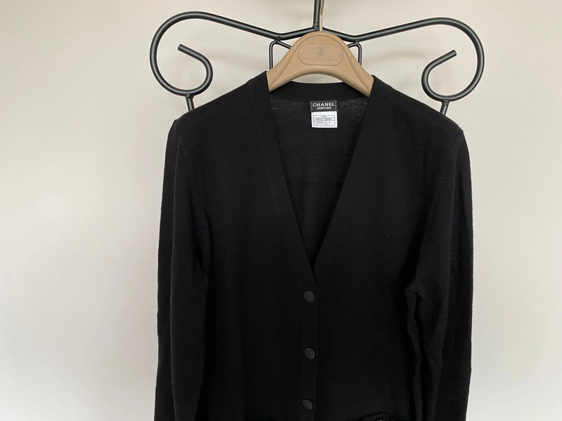 New Chanel black knit badged button up cardigan 100% wool S or small M 8 10 12 2