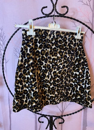 Jupe léopard velour , état: Bon état, taille: Taille unique, 1,00 €, 1,75 € Protection acheteurs incluse