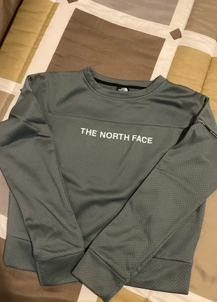 Felpa corta the north face , marque: The North Face, état: Neuf sans étiquette, taille: S / 36 / 8, 36,00 €, 38,50 € Protection acheteurs incluse