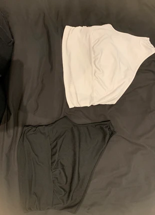 Wit en zwarte top, merk: Shein, staat: Heel goed, maat: S / 36 / 8, € 4,50, € 5,43 inclusief Kopersbescherming