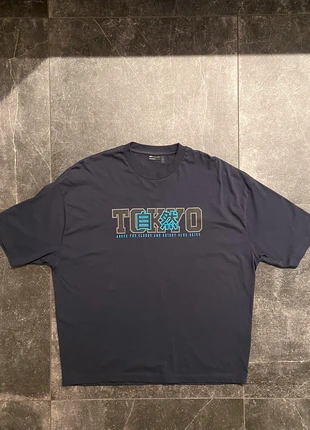 Oversized T-shirt, marque: ASOS, état: Neuf sans étiquette, taille: L, 8,00 €, 9,10 € Protection acheteurs incluse