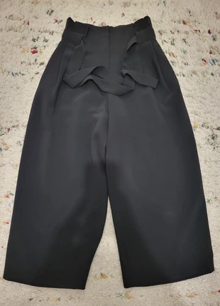 Pantalon culotte paperasse H&M, brand: H&M, condition: Very good, size: XS / 34 / 6, €5.00, €5.95 includes Buyer Protection