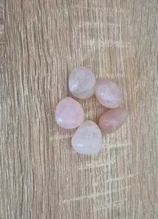 Lot de 5 pierres quarz, marke: Action, zustand: Gut, 1,50 €, 2,28 € inklusive Vinted-Käuferschutz