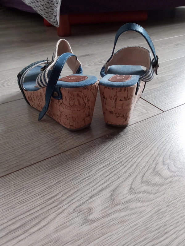 Chaussures closer top compensées