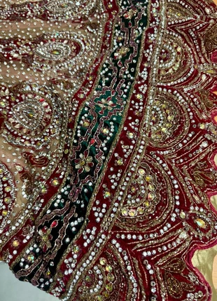 Traditional Punjabi Bridal Dress – Handmade & Unique, marke: Unique, zustand: Sehr gut, größe: L / 40 / 12, 3 000,00 €, 3 150,70 € inklusive Vinted-Käuferschutz