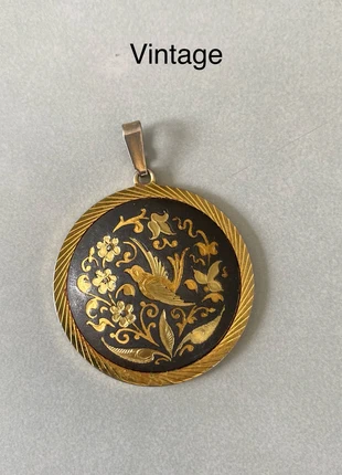 Pendentif rond doré vintage, condition: Very good, €8.00, €9.10 includes Buyer Protection