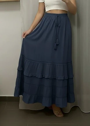 Maxi Jupe Longue Bohème Volants Dentelle Bleu Marine, marke: Bleu boheme, zustand: Sehr gut, größe: M / 38 / 10, 55,29 €, 58,75 € beinhaltet Vinted-Käuferschutz Pro