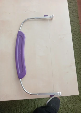 Wilton taarten snijder, merk: Wilton, staat: Goed, € 5,00, € 5,95 inclusief Kopersbescherming