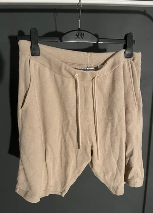 Short Zara crème, marca: Zara, estado: Bueno, tamaño: XL, 10,00 €, 11,20 € Protección al comprador incluida