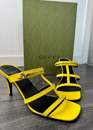 Sandales spartiates Gucci jaune taille 36, marke: Gucci, zustand: Neu, mit Etikett, größe: 36, 300,00 €, 315,70 € inklusive Vinted-Käuferschutz