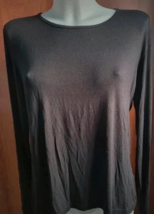 t-shirt manches longues taille 46/48, marque: U Essentiel, état: Très bon état, taille: XXXL / 46 / 18, 4,00 €, 4,90 € Protection acheteurs incluse