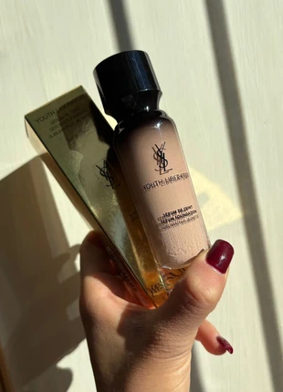 Fondotinta YSL, marque: Yves Saint Laurent, état: Neuf avec étiquette, 40,00 €, 42,70 € Protection acheteurs incluse